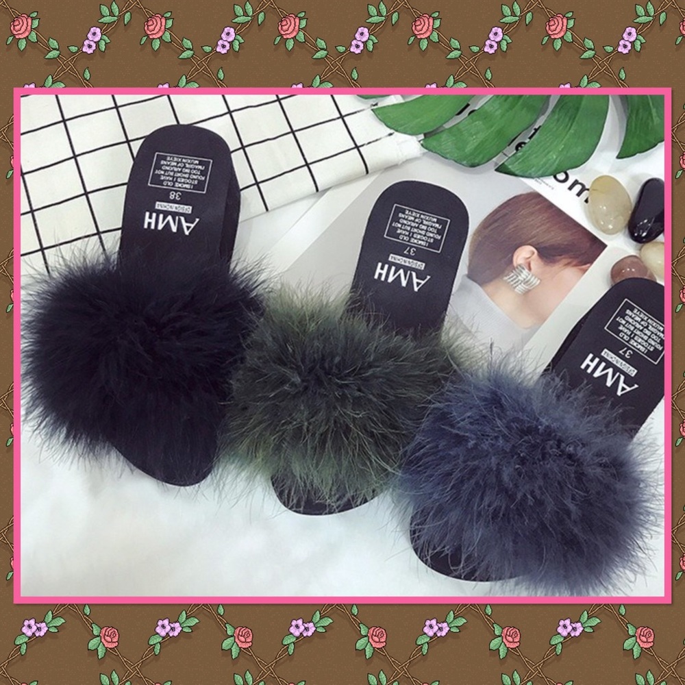 Faux fur thick bottom heel sandals